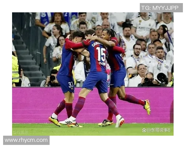 当脸泛红的足球明星遇上激情赛场的瞬间与感动