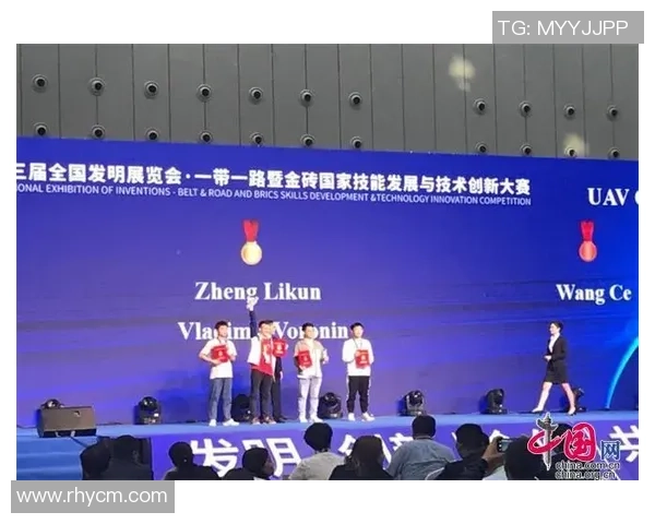 成都网球队技术对比深度解析与发展潜力探讨 成都网球队技术对比深度解析与发展潜力探讨